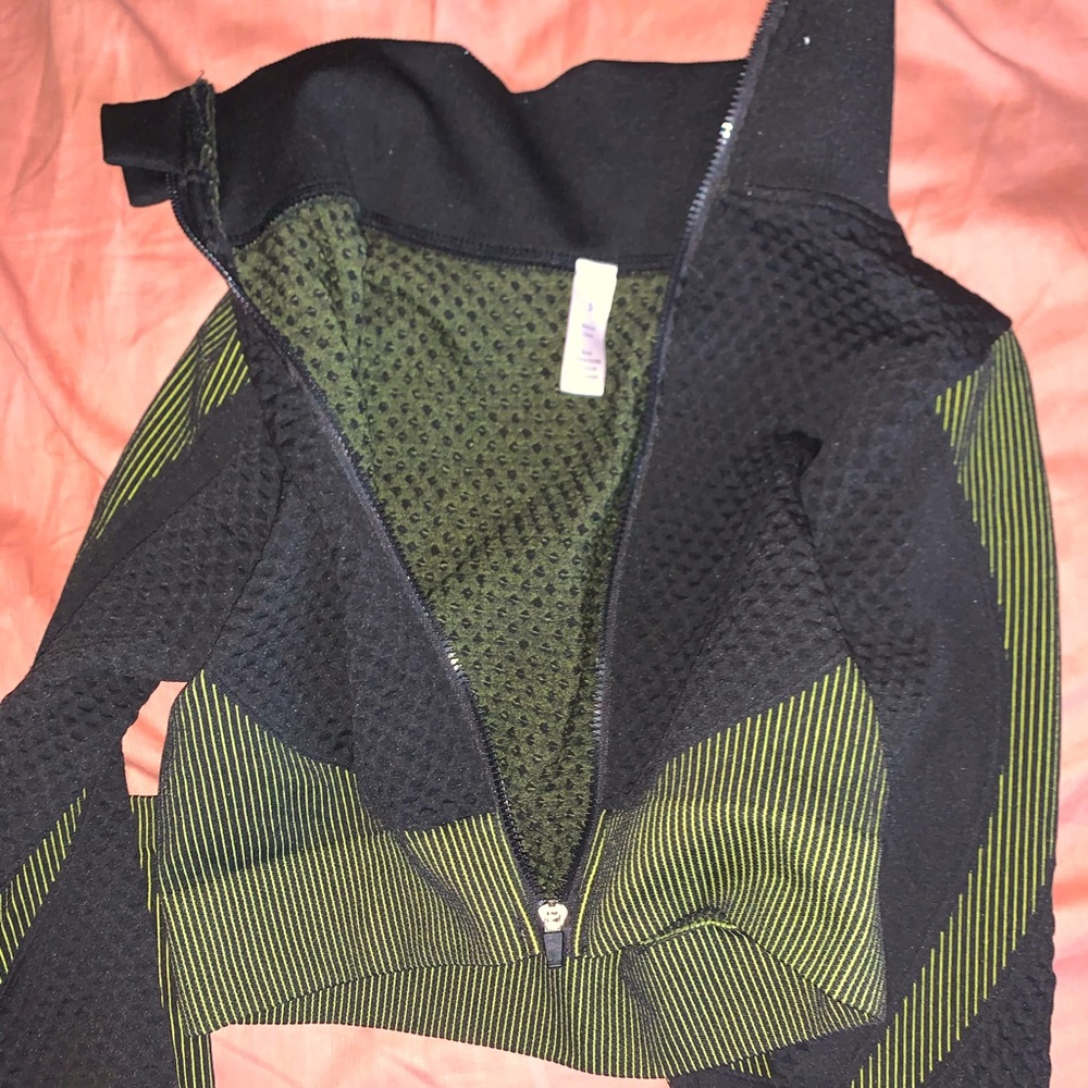 Two Piece Workout Set - image 4